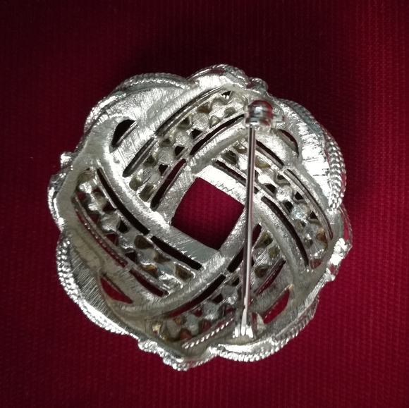 Vintage Silver Circle Brooch with Blue Rhinestones - Picture 2 of 3